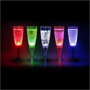 Taça de Champanhe com Led 180 ml - TCLED18M
