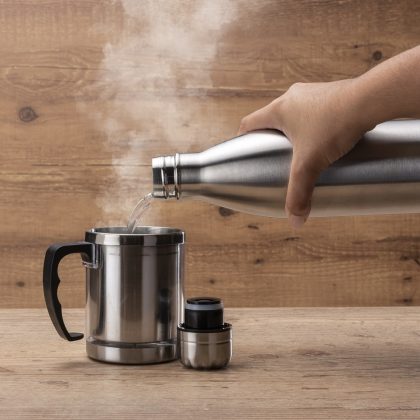 Canecas, Copos e Garrafas Metálicas